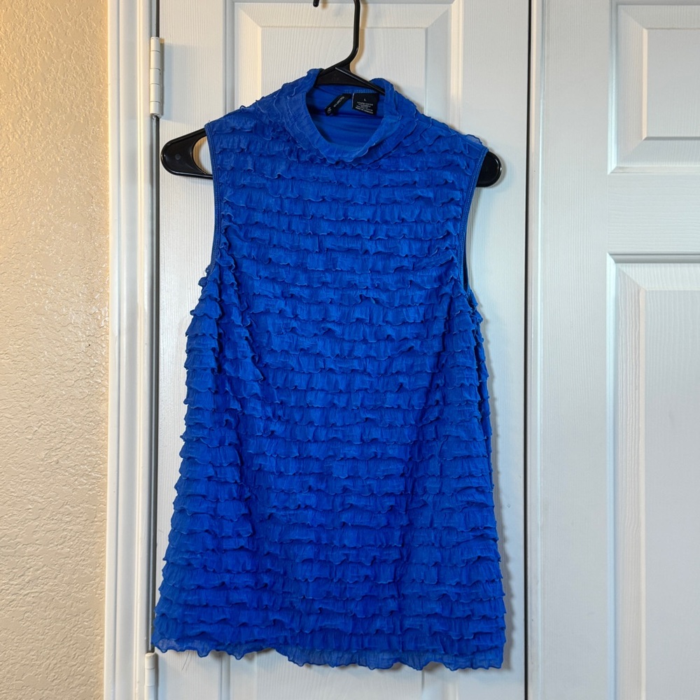New Directin Royal Blue Girly Ruffle‎ Sleeveless Mid Neck Dressy Top Size Large